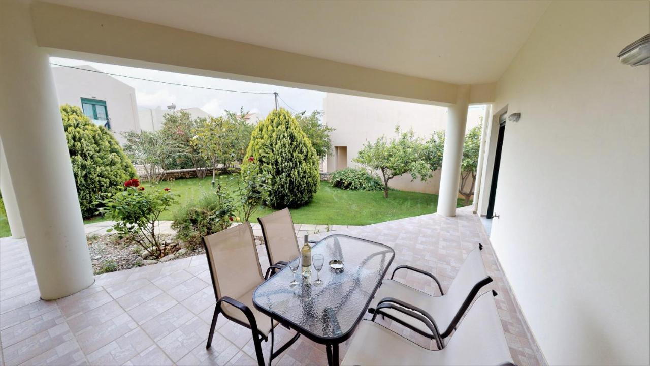 Villa Athina Asprouliánoi Exterior photo